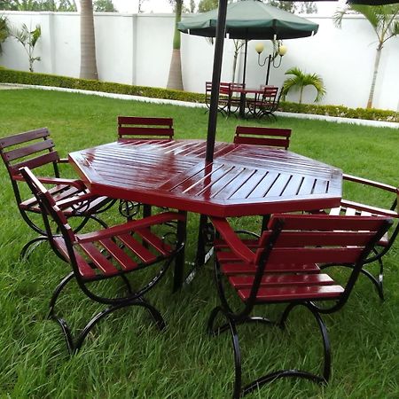קיסומו Sofitel 3 Bedrooms Own Compound Mamboleo מראה חיצוני תמונה